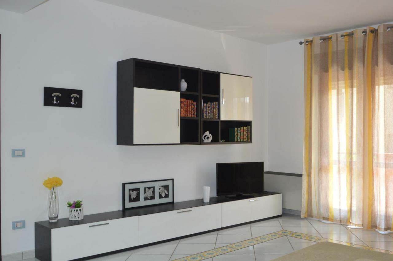 Ferienwohnung Casa Vacanze Le Palme Noto Exterior foto